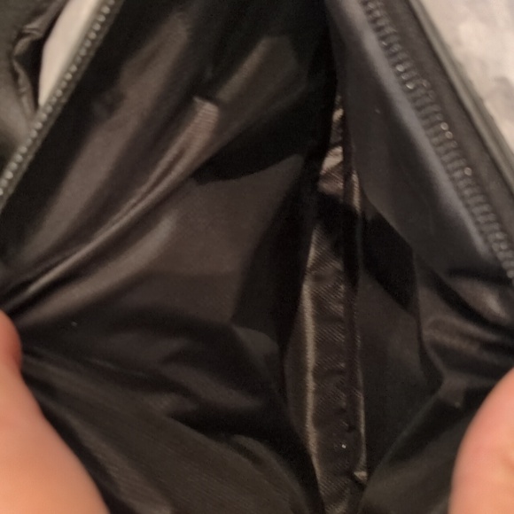 Rebecca Minkoff Edie Nylon Jumbo Flap Shoulder Bag.  Brand New In Package - Picture 5 of 16